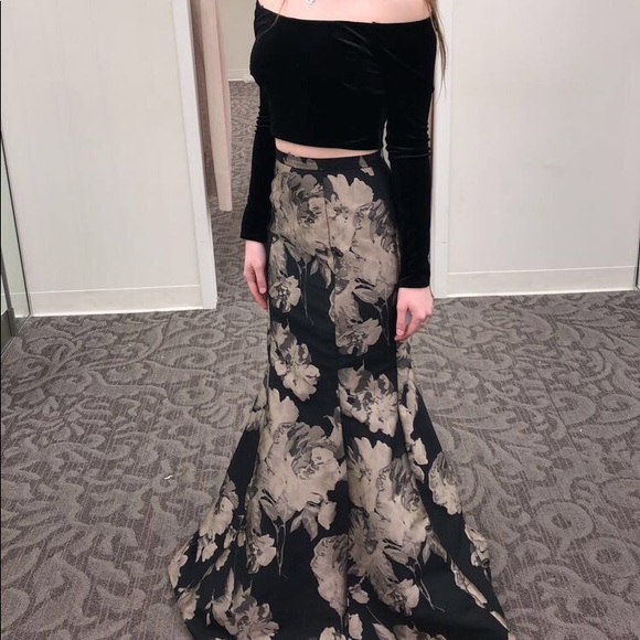 Xscape Dresses & Skirts - Prom Dress #blackandgold